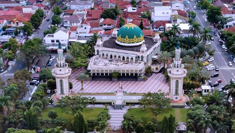 Ilustrasi Manajemen Masjid.